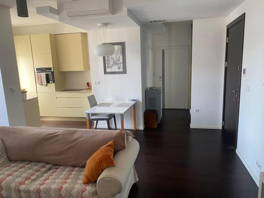 Apartament Mieszkanie Dwupokojowe Warszawa